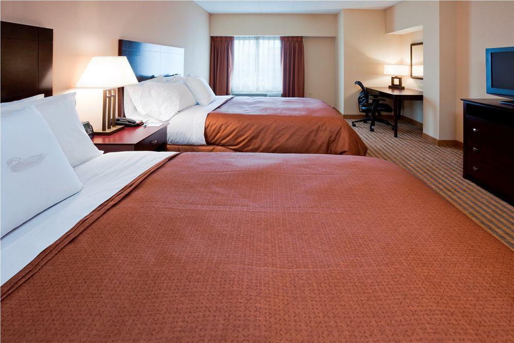 Homewood Suites New Brighton Номер фото