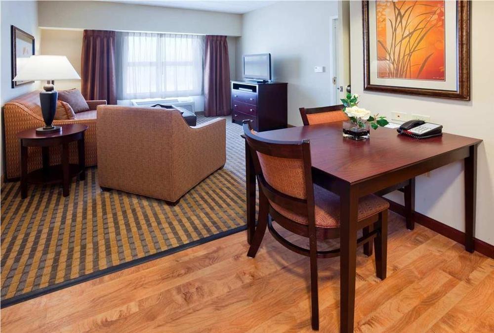 Homewood Suites New Brighton Номер фото