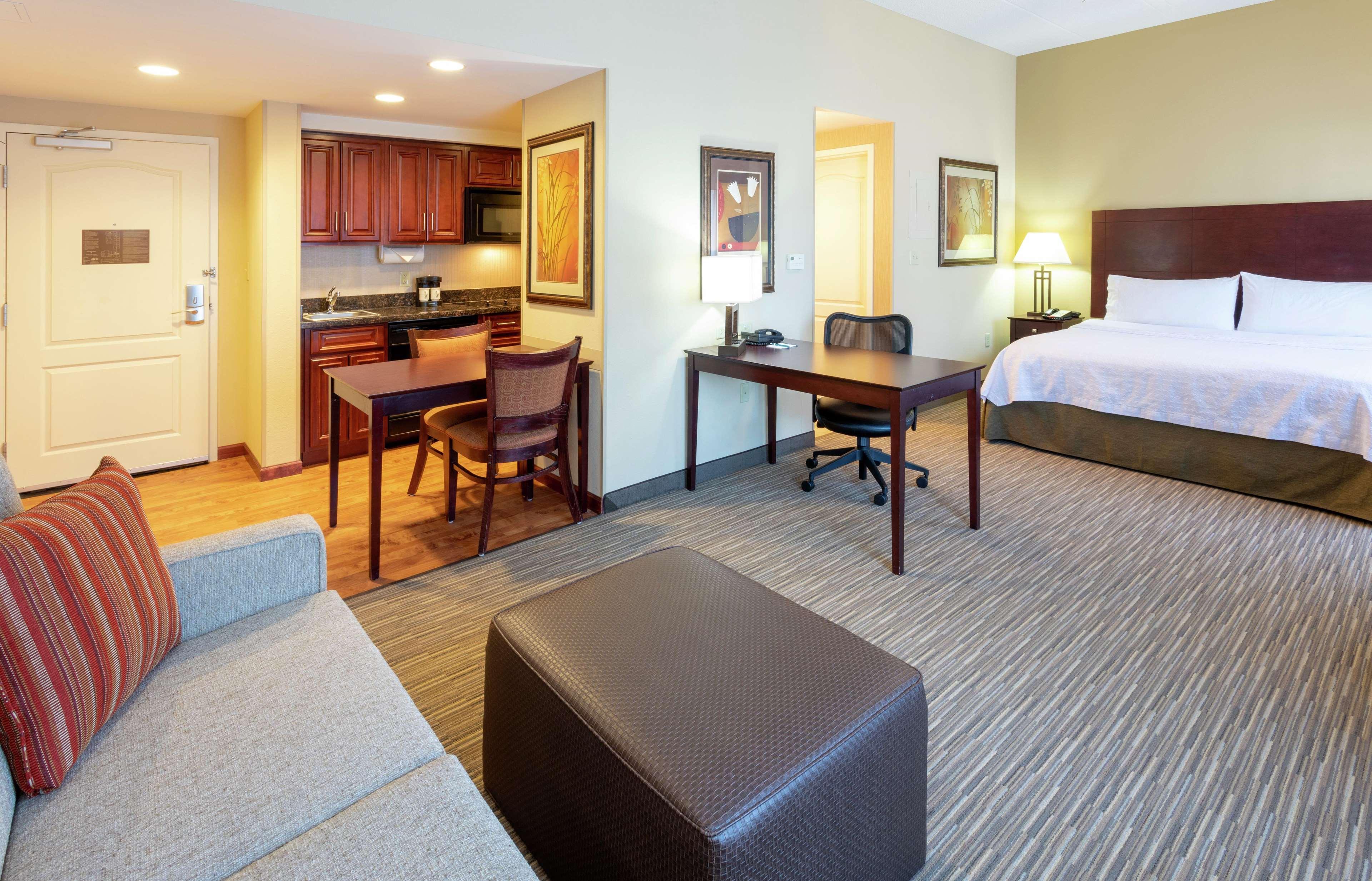 Homewood Suites New Brighton Екстер'єр фото