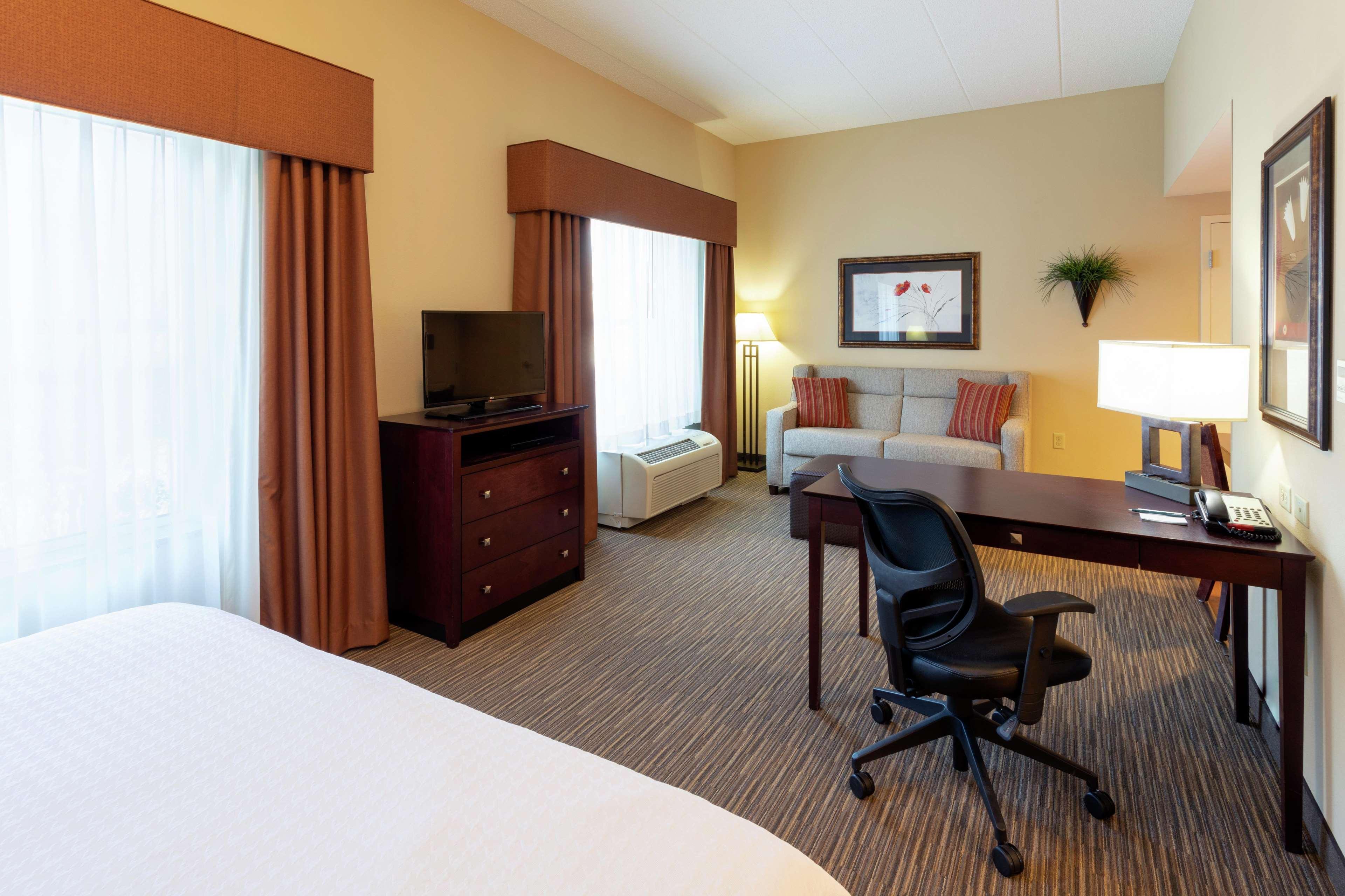 Homewood Suites New Brighton Екстер'єр фото