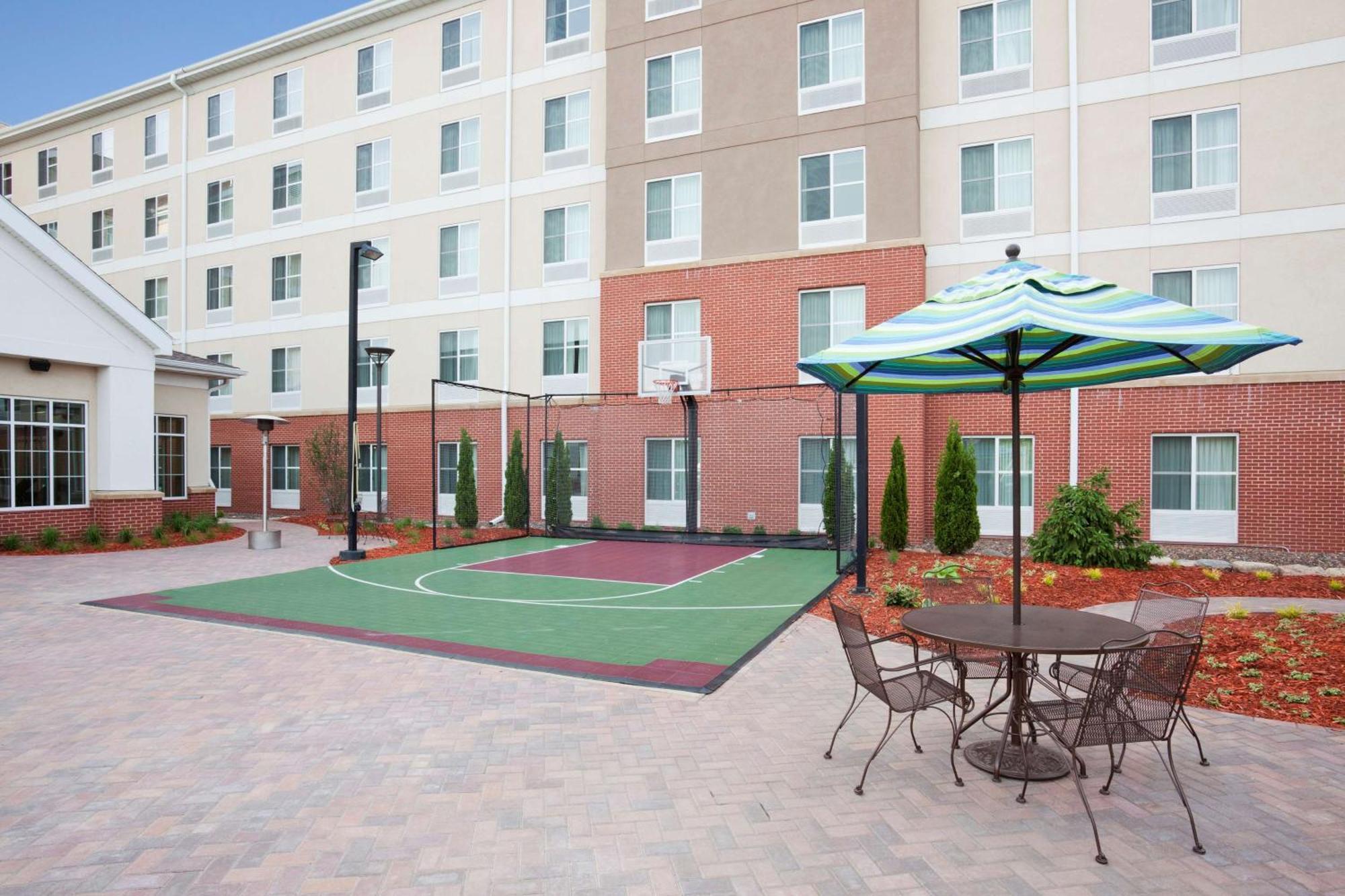 Homewood Suites New Brighton Екстер'єр фото