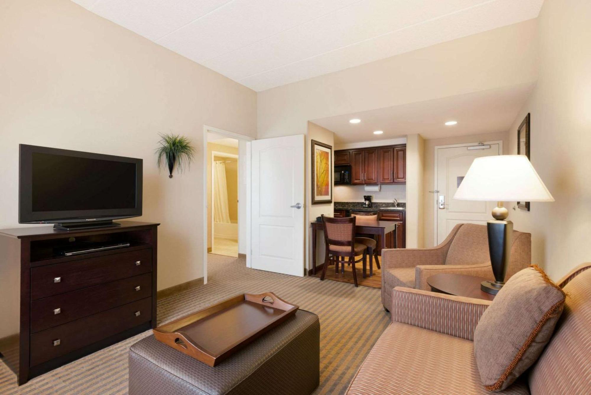 Homewood Suites New Brighton Екстер'єр фото