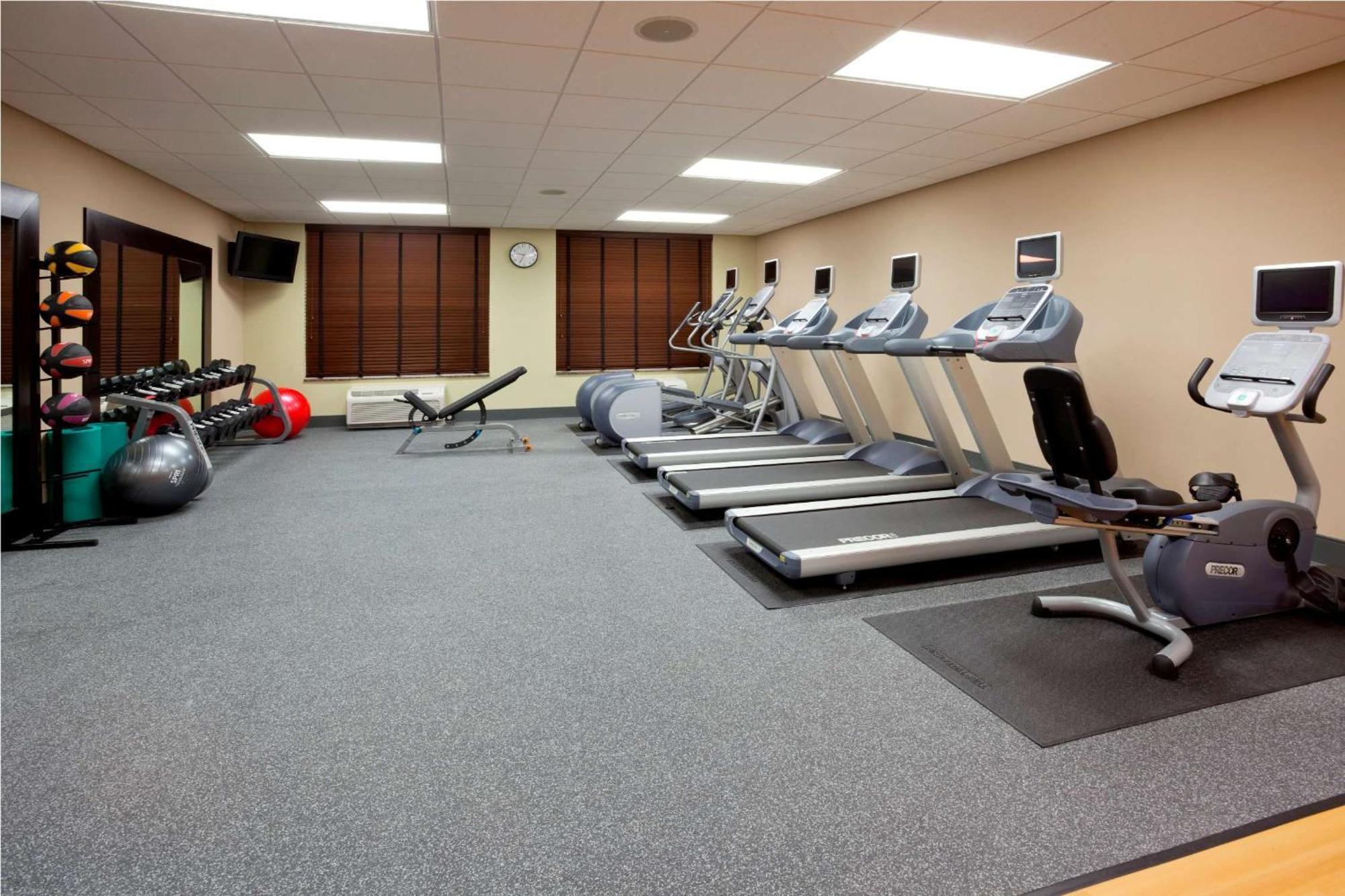 Homewood Suites New Brighton Екстер'єр фото